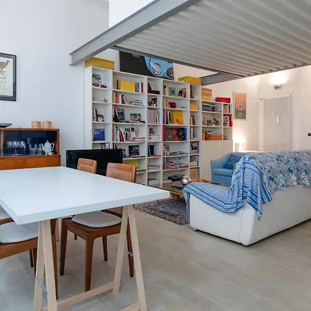 Designer Loft By Toh Solution * Turin