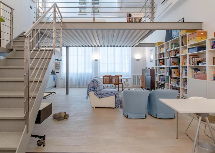 Designer Loft By Toh Solution شقة