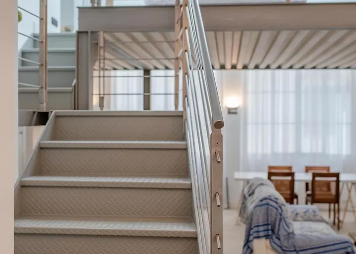 شقة Designer Loft By Toh Solution *