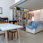 Appartement Designer Loft By Toh Solution