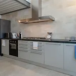 Appartement Designer Loft By Toh Solution